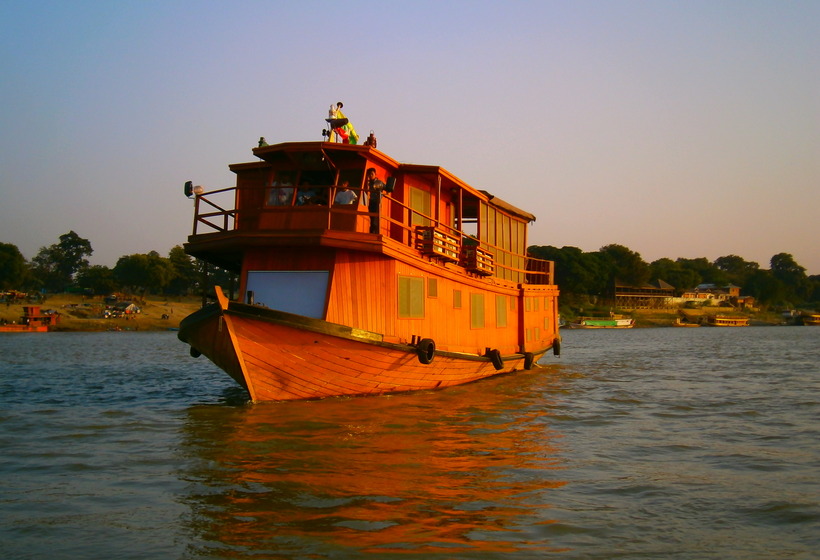 Bienvenue à bord pour une croisière sur l'Irrawady
