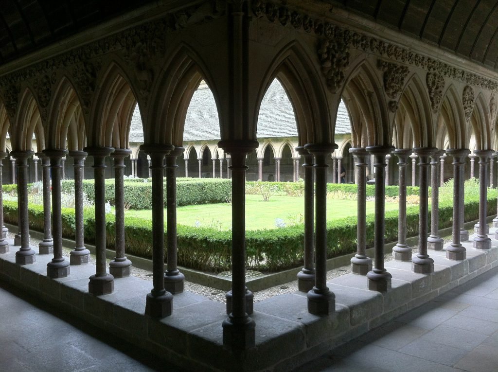 Le cloître de l'abbaye du Mont Saint-Michel